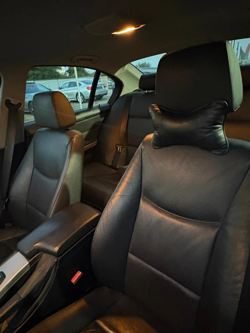 BMW 325 i Газ, снимка 7 - Автомобили и джипове - 51838525