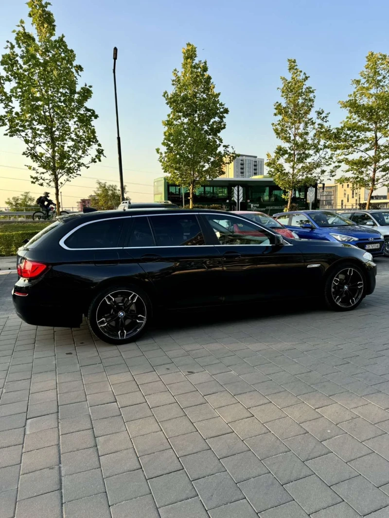 BMW 520, снимка 12 - Автомобили и джипове - 52583607