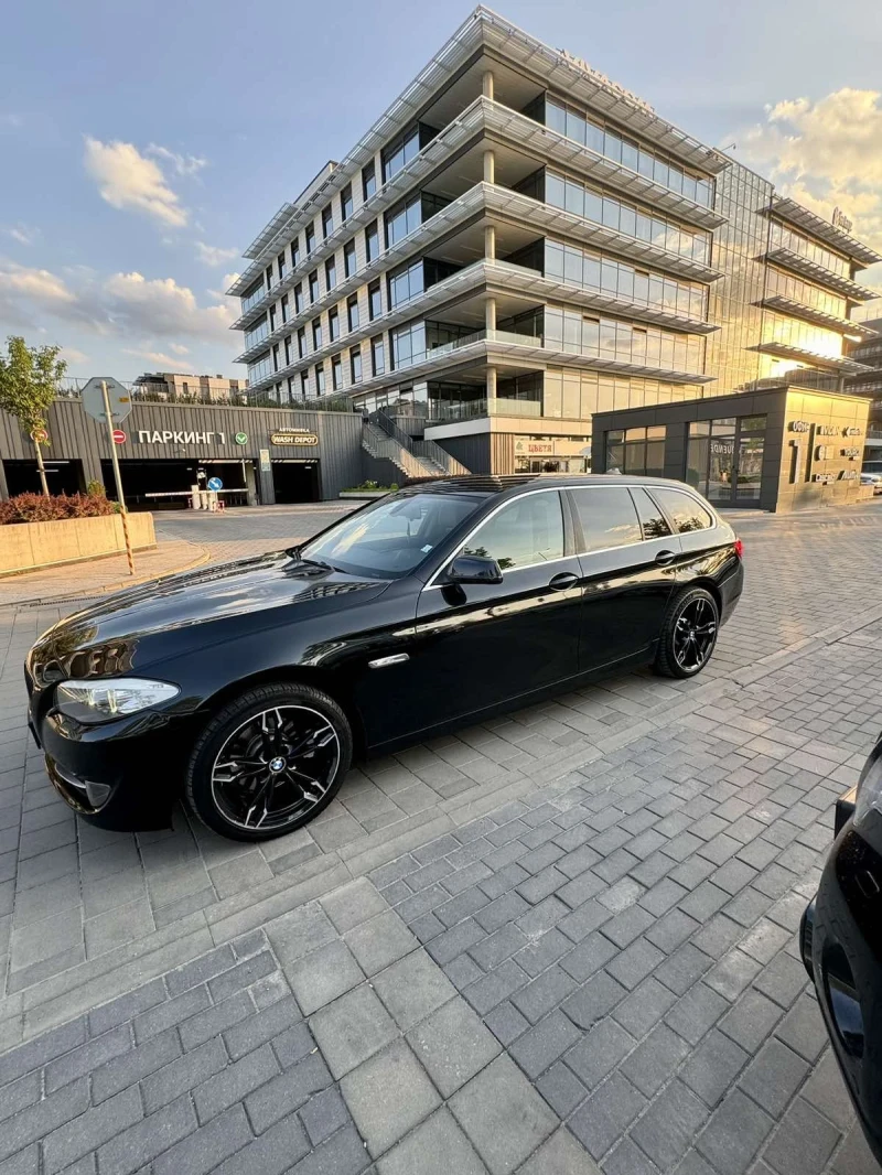BMW 520, снимка 2 - Автомобили и джипове - 52583607