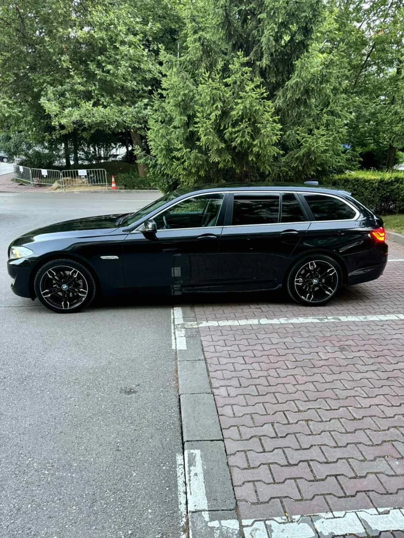 BMW 520, снимка 8 - Автомобили и джипове - 52583607
