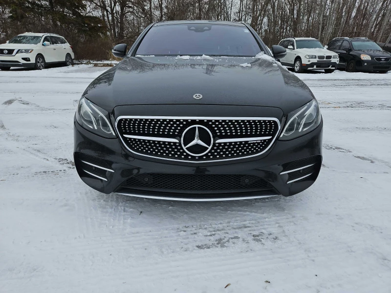 Mercedes-Benz E 43 AMG * * CARFAX * * АВТО КРЕДИТ * * , снимка 2 - Автомобили и джипове - 52775001