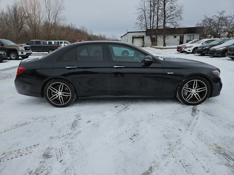 Mercedes-Benz E 43 AMG * * CARFAX * * АВТО КРЕДИТ * * , снимка 3 - Автомобили и джипове - 52775001