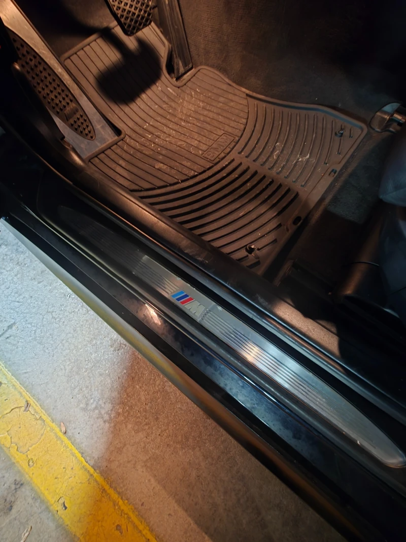 BMW 550 M-Paket USA реални километри, снимка 15 - Автомобили и джипове - 53597790