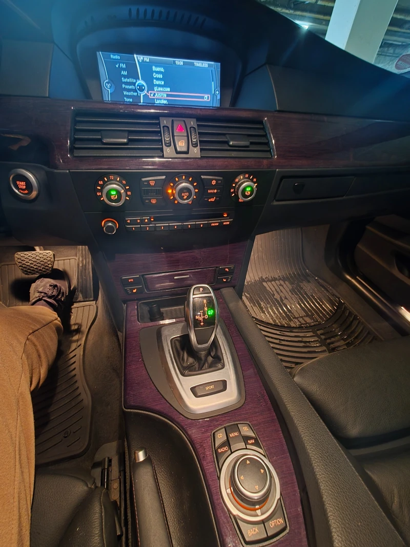 BMW 550 M-Paket USA реални километри, снимка 14 - Автомобили и джипове - 53597790