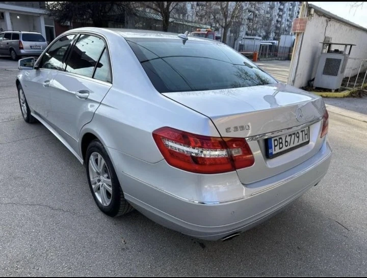 Mercedes-Benz E 350, снимка 12 - Автомобили и джипове - 48657878