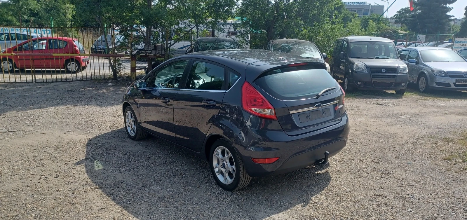 Ford Fiesta 1, 3 BENZIN 82кс. УНИКАТ  - изображение 3