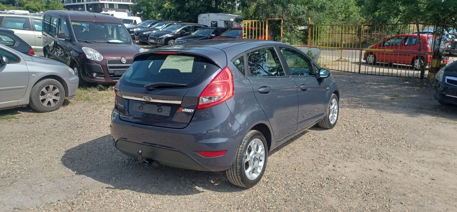 Ford Fiesta 1, 3 BENZIN 82кс. УНИКАТ  - изображение 4