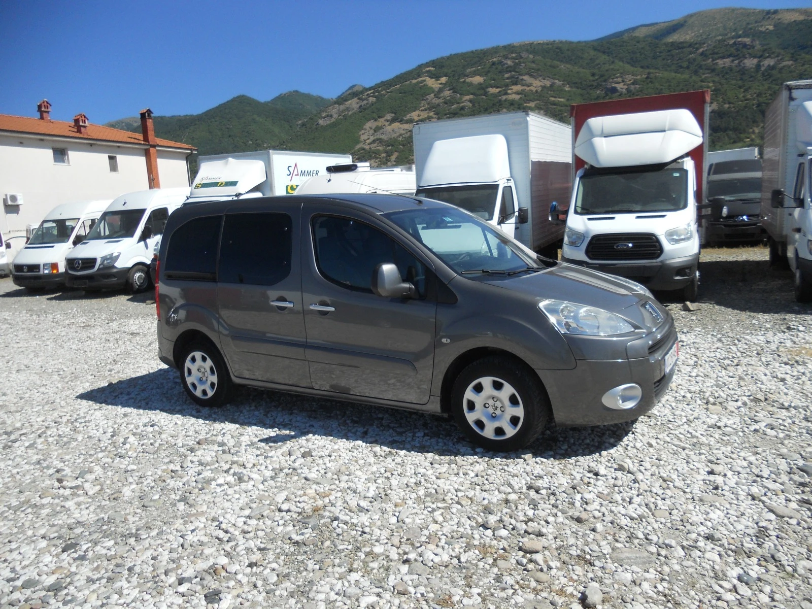 Peugeot Partner -Tepee/2010г./1, 6HDI - изображение 3