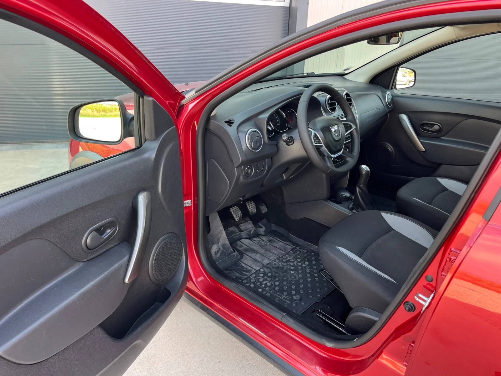 Dacia Sandero STEPWAY - изображение 10