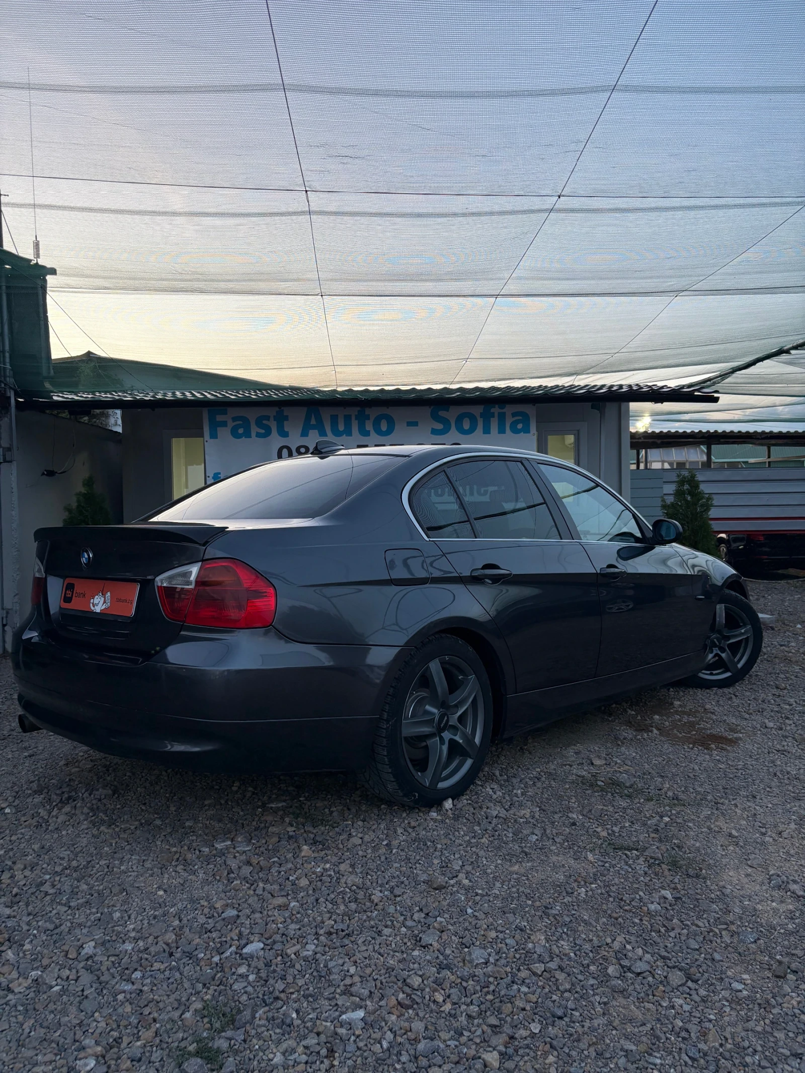 BMW 325 i Газ - изображение 3