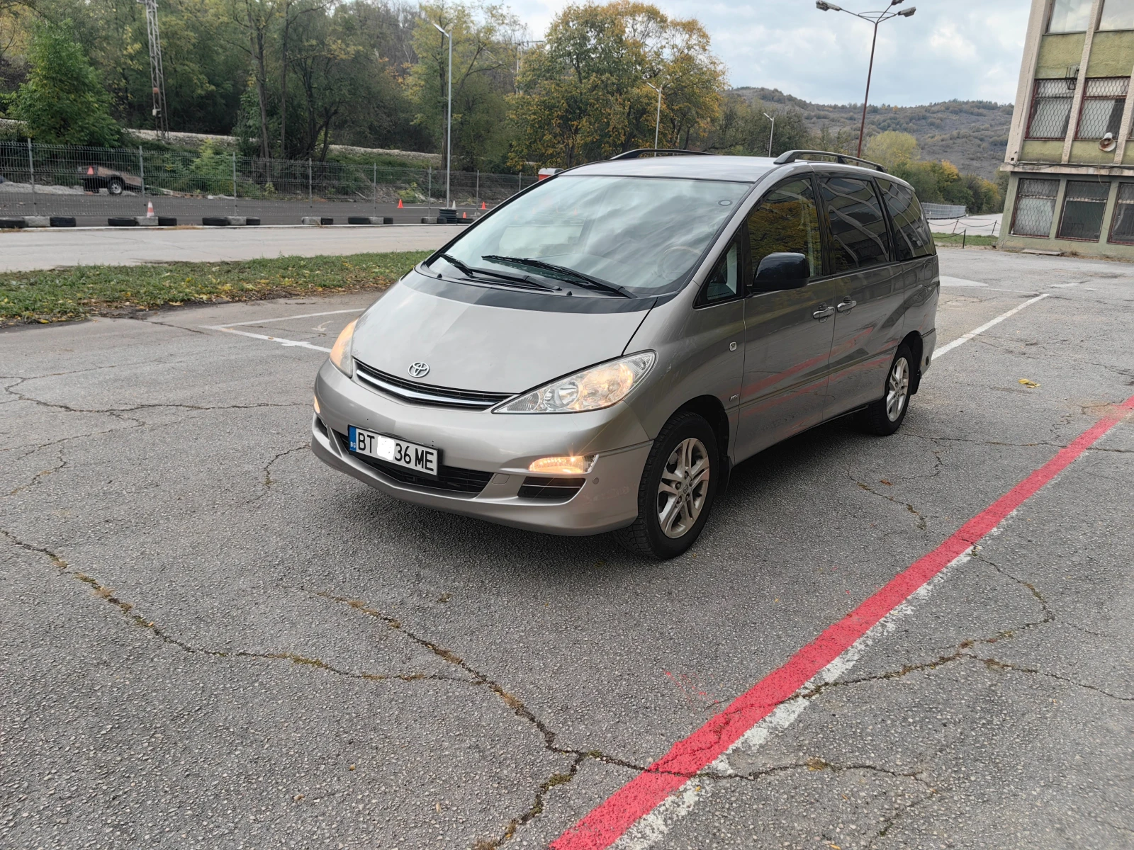 Toyota Previa 2.4i Газов Инжекцион - изображение 3