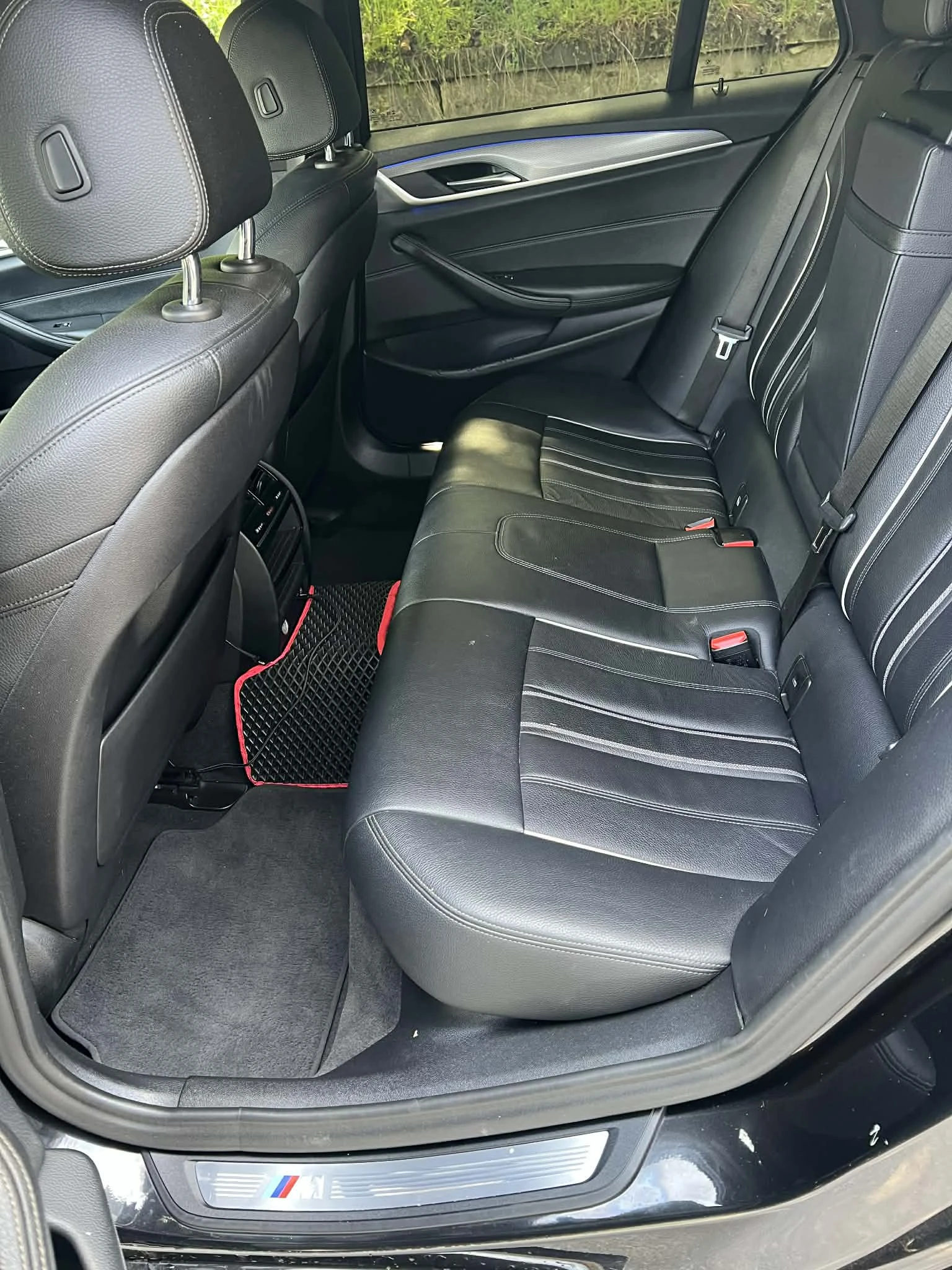 BMW 520   M Packet Mild Hybrid , снимка 17 - Автомобили и джипове - 54258288