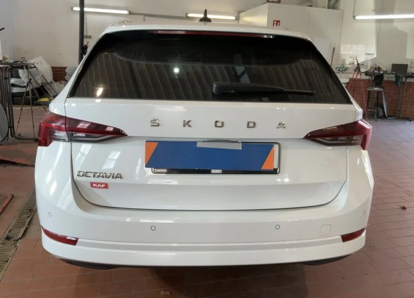 Skoda Octavia 2.0tdi 150hp 6скорости сервизна история, снимка 6 - Автомобили и джипове - 54467543