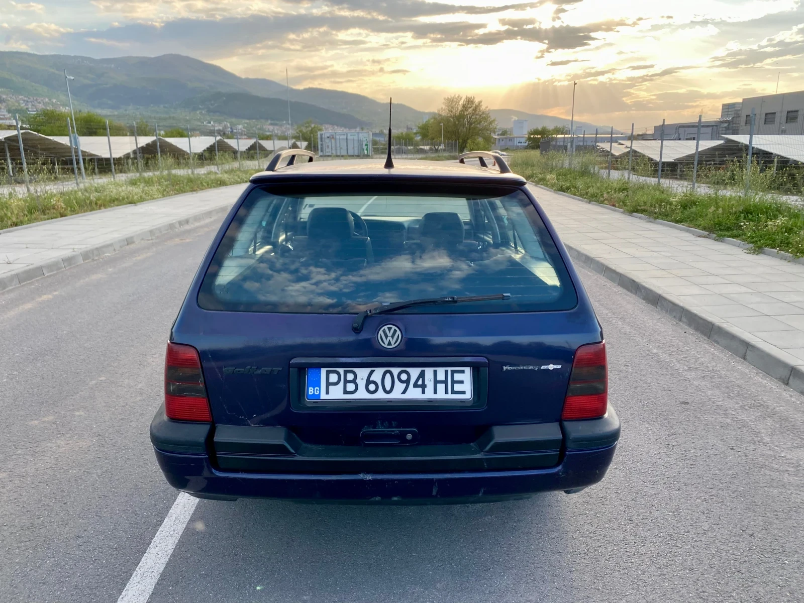 VW Golf Variant 1.6i GT, снимка 8 - Автомобили и джипове - 54496658