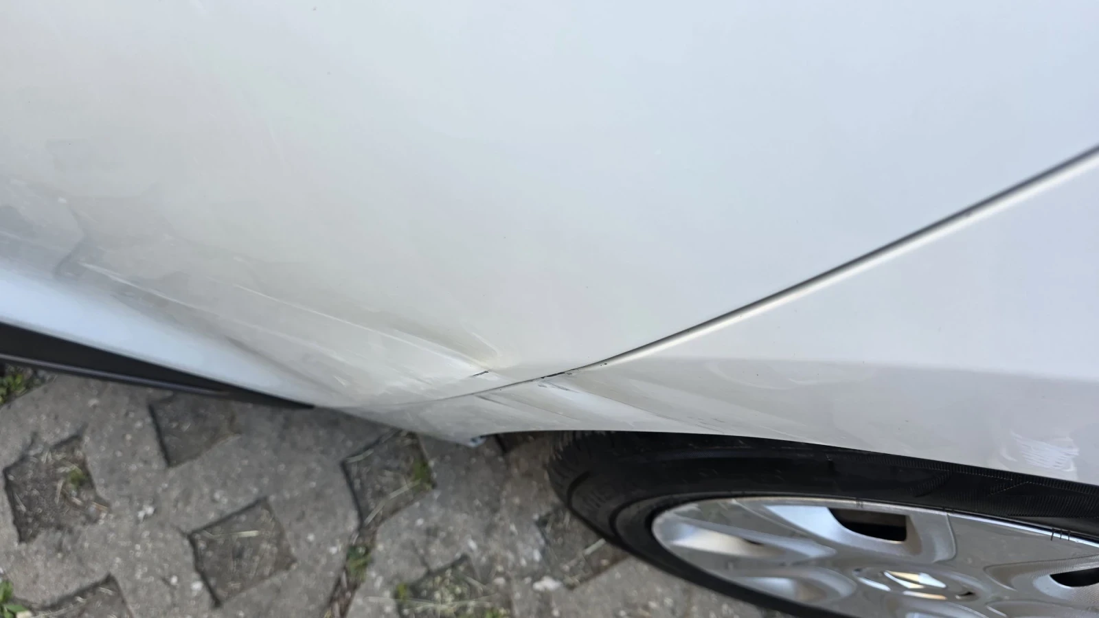 Renault Clio 1.5 DCI, снимка 5 - Автомобили и джипове - 54718280