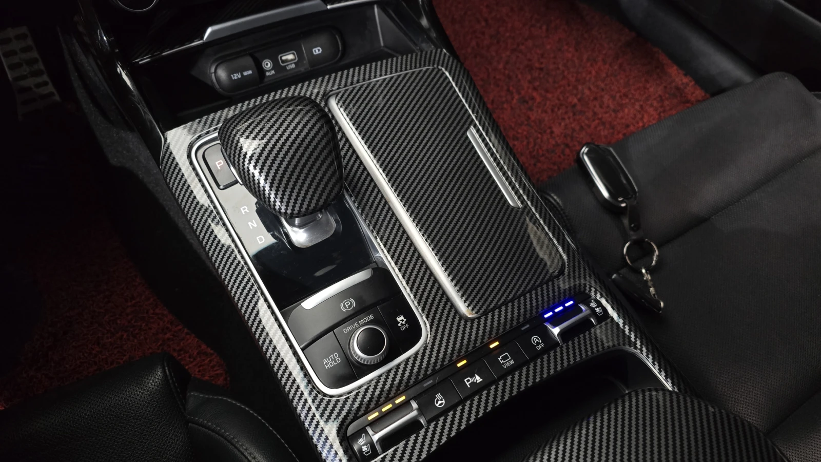 Kia Stinger DREAM EDITION/CARBON/ПОДГРЕВИ/ОБДУХВАНЕ, снимка 8 - Автомобили и джипове - 54880069