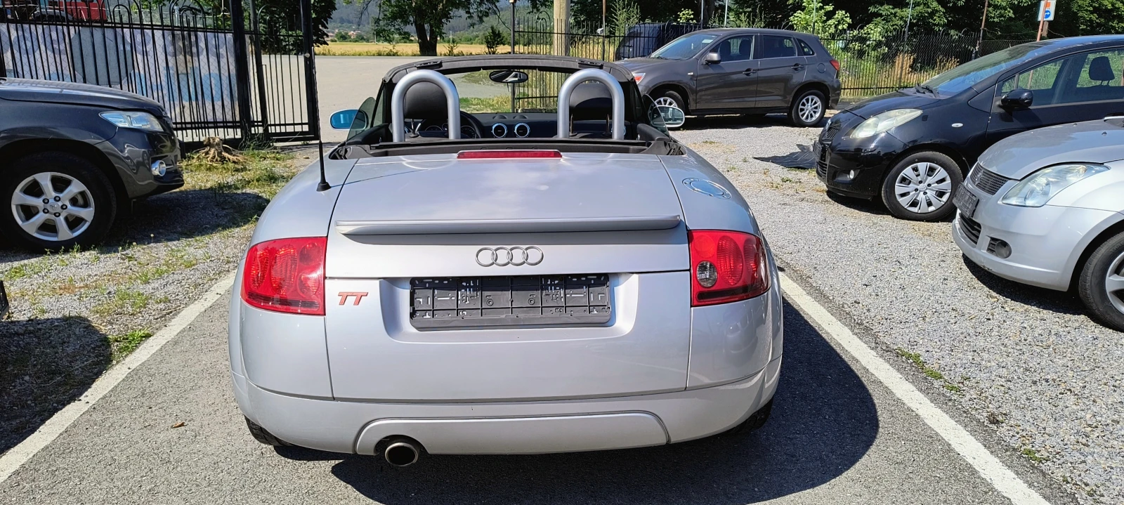 Audi Tt 1.8 T, снимка 6 - Автомобили и джипове - 54952633