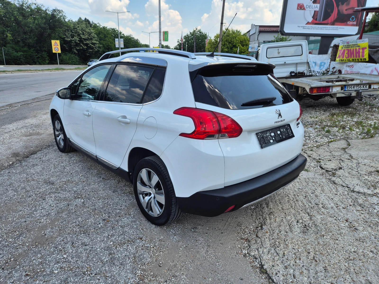 Peugeot 2008 1.6 HDI, NAVI, KOJA, снимка 7 - Автомобили и джипове - 55120817