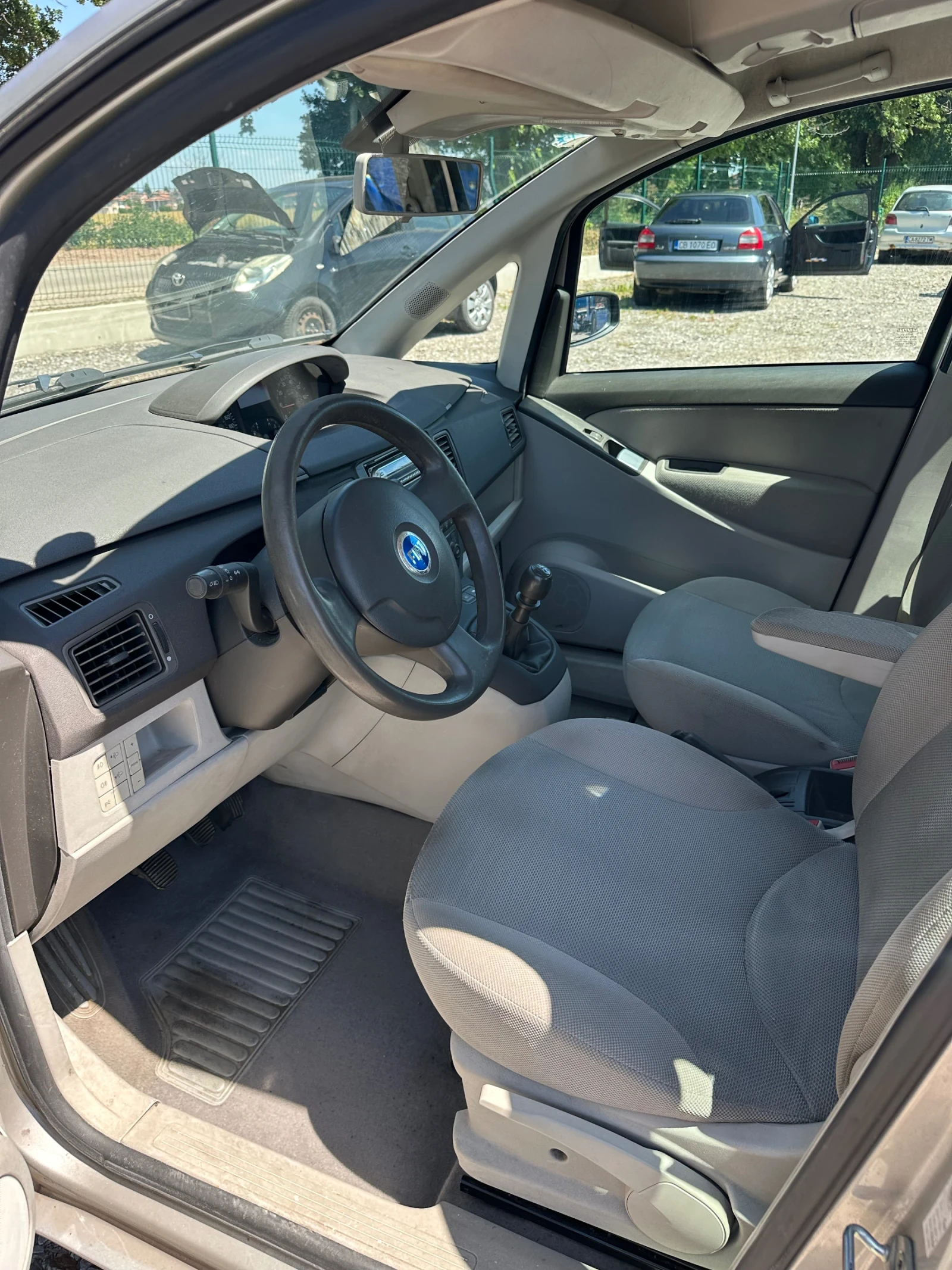 Fiat Idea | Mobile.bg � ����������� 10
