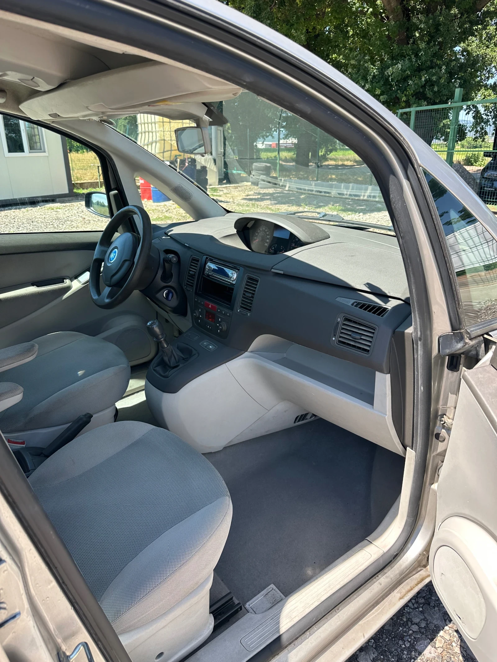 Fiat Idea | Mobile.bg � ����������� 13