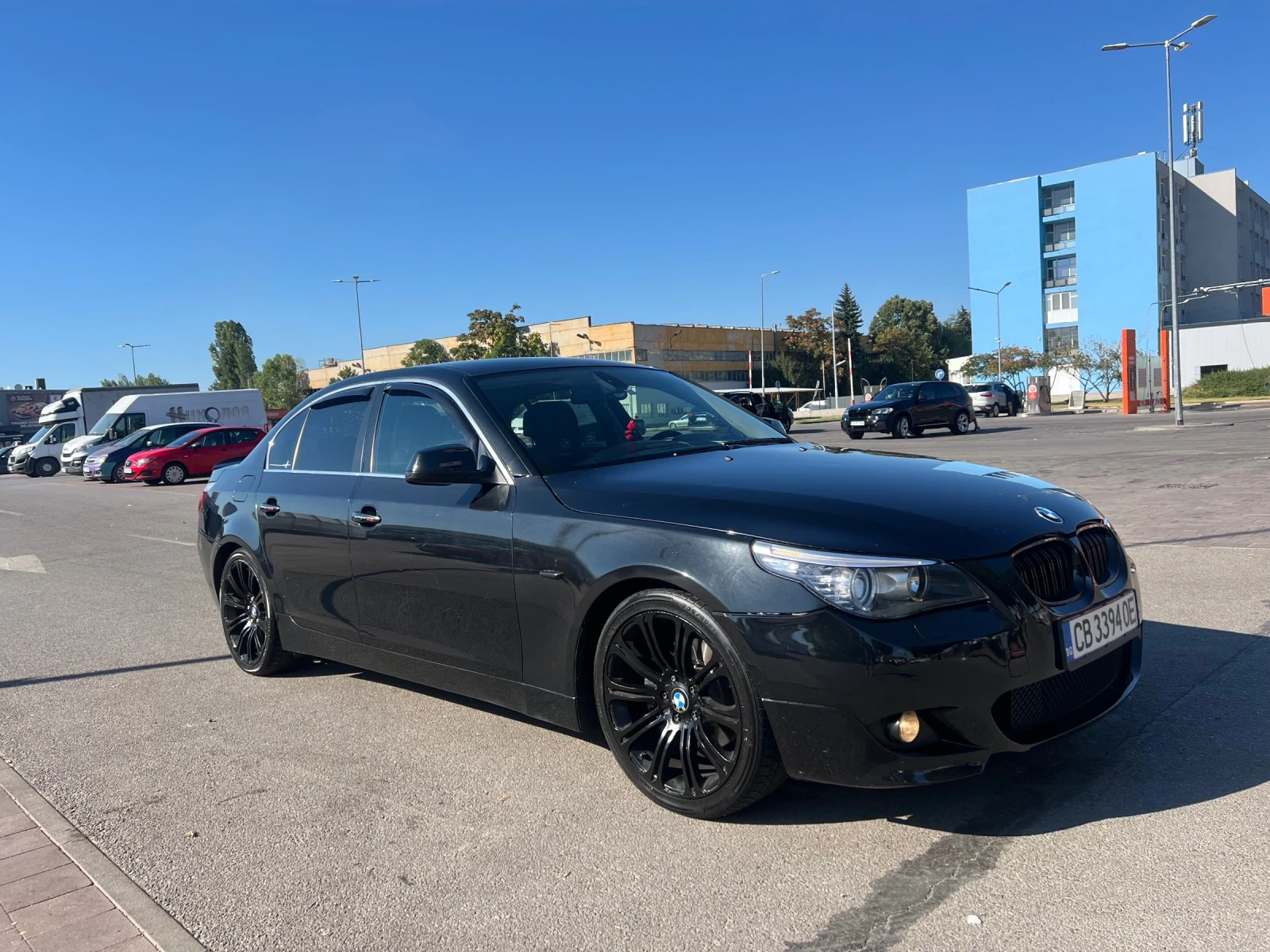 BMW 520, снимка 5 - Автомобили и джипове - 55707414