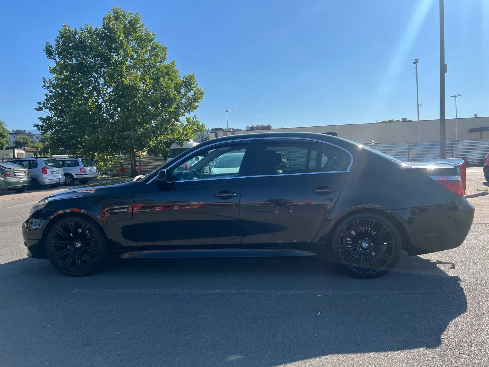 BMW 520, снимка 6 - Автомобили и джипове - 55707414