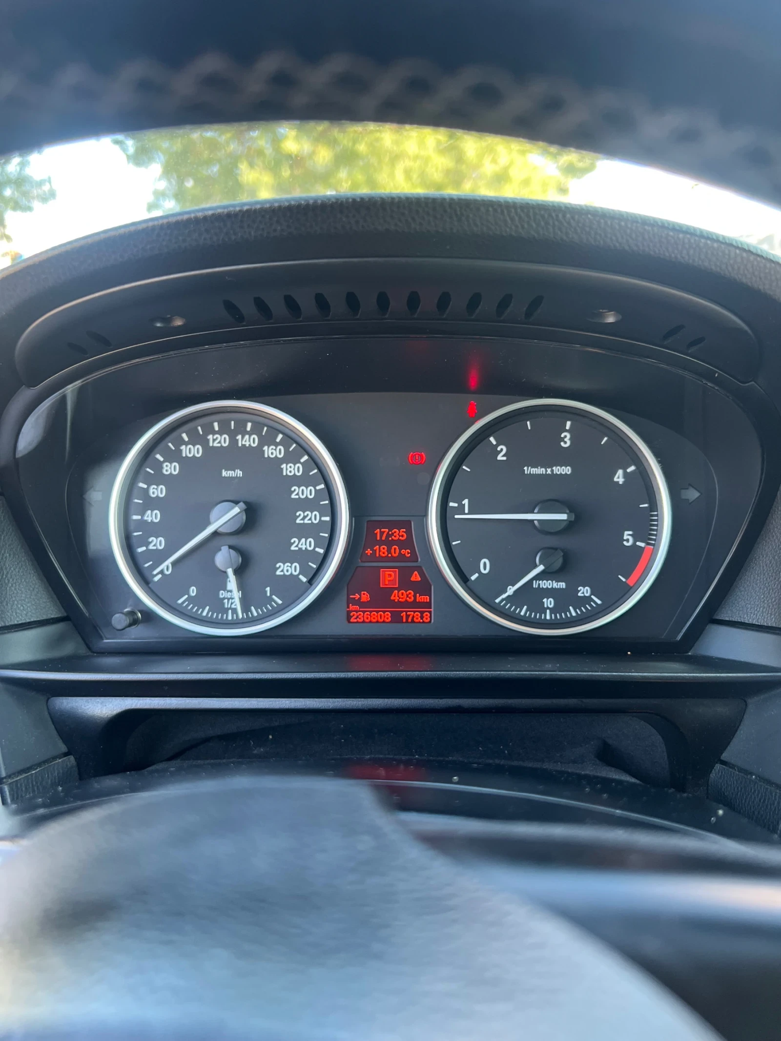 BMW 520, снимка 13 - Автомобили и джипове - 55707414