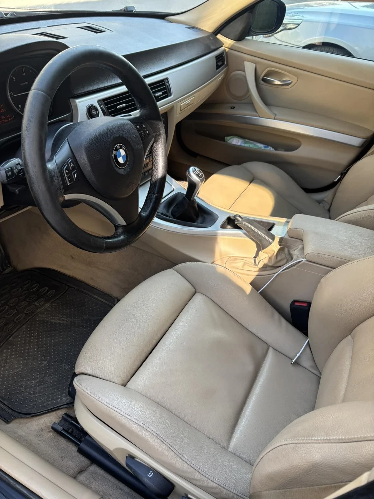 BMW 320, снимка 2 - Автомобили и джипове - 55735041