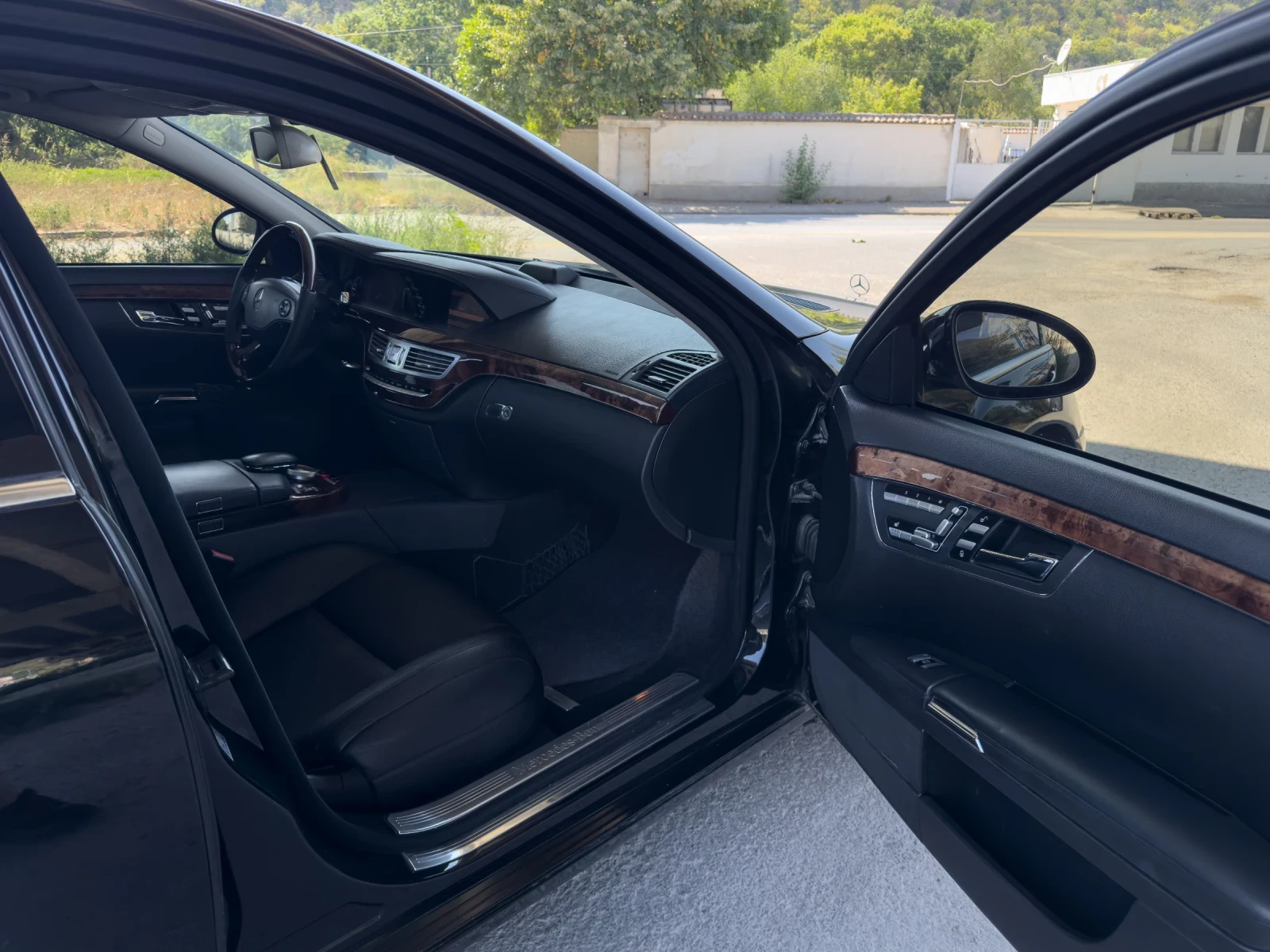 Mercedes-Benz S 500 = 6.3 AMG ПАКЕТ= ГАЗ= , снимка 13 - Автомобили и джипове - 55804175