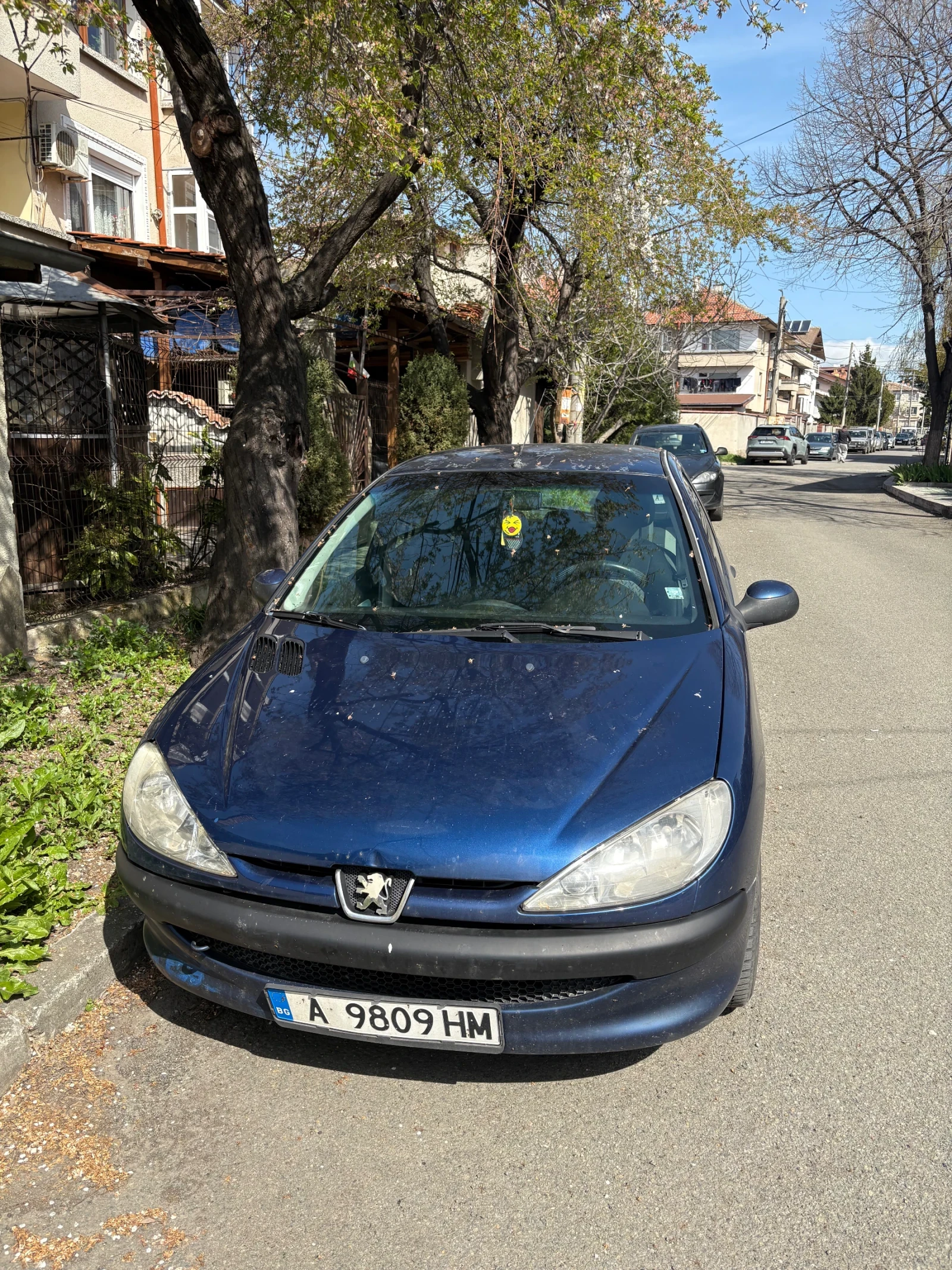 Peugeot 206 Колата е в добро състояние и е обслужвана винаги , снимка 5 - Автомобили и джипове - 56022556
