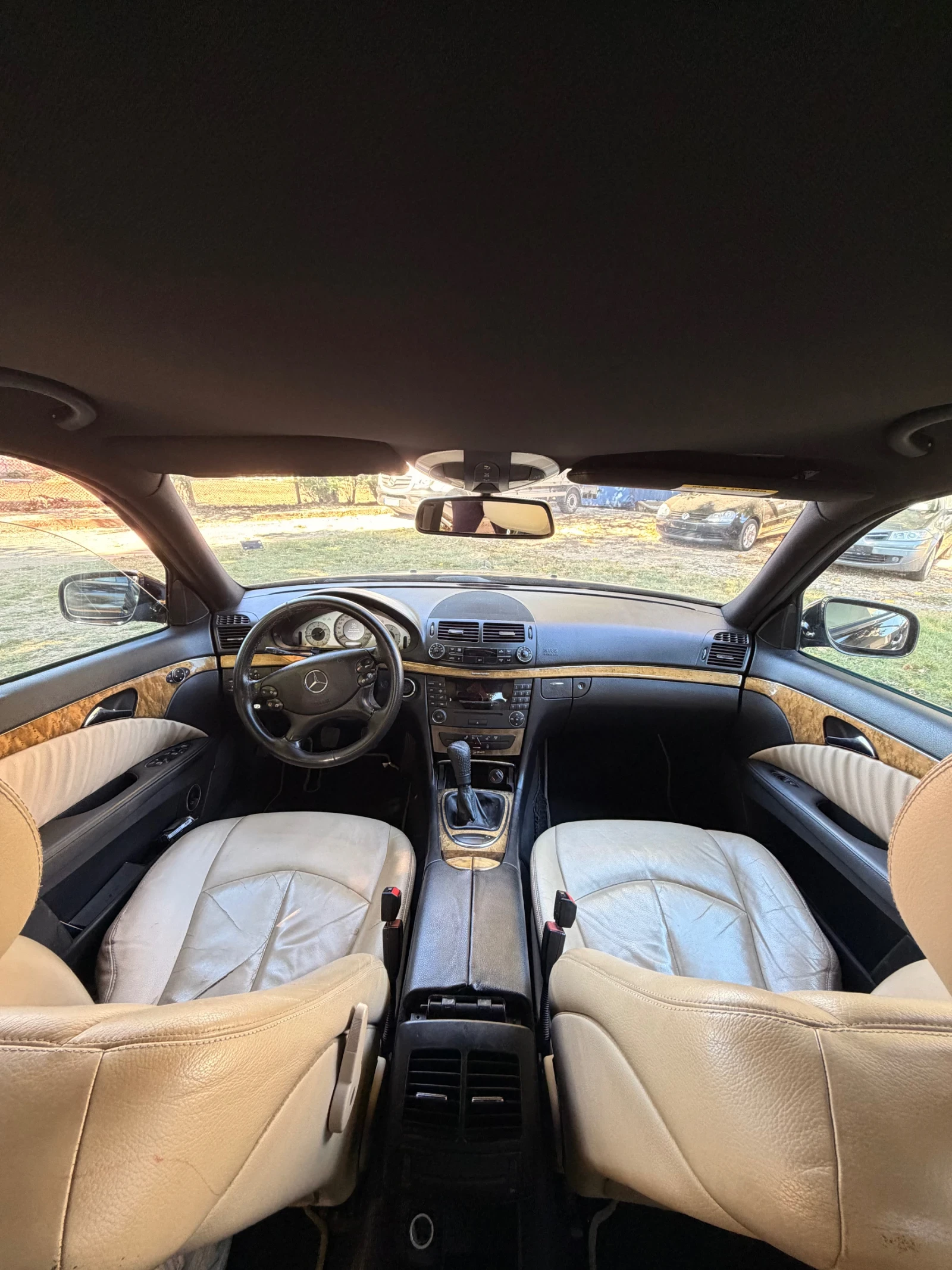 Mercedes-Benz E 280, снимка 13 - Автомобили и джипове - 56457800