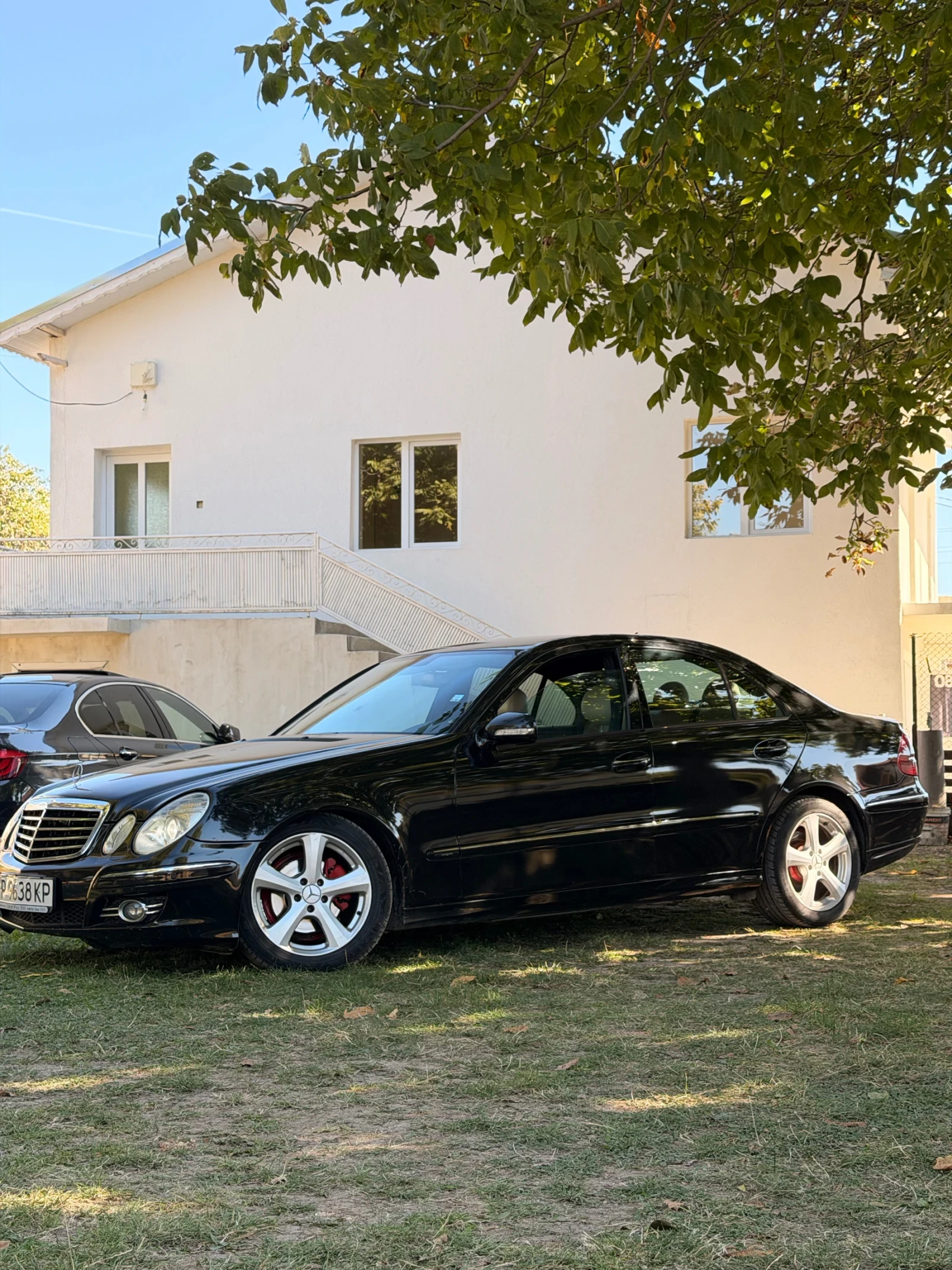Mercedes-Benz E 280, снимка 3 - Автомобили и джипове - 56457800