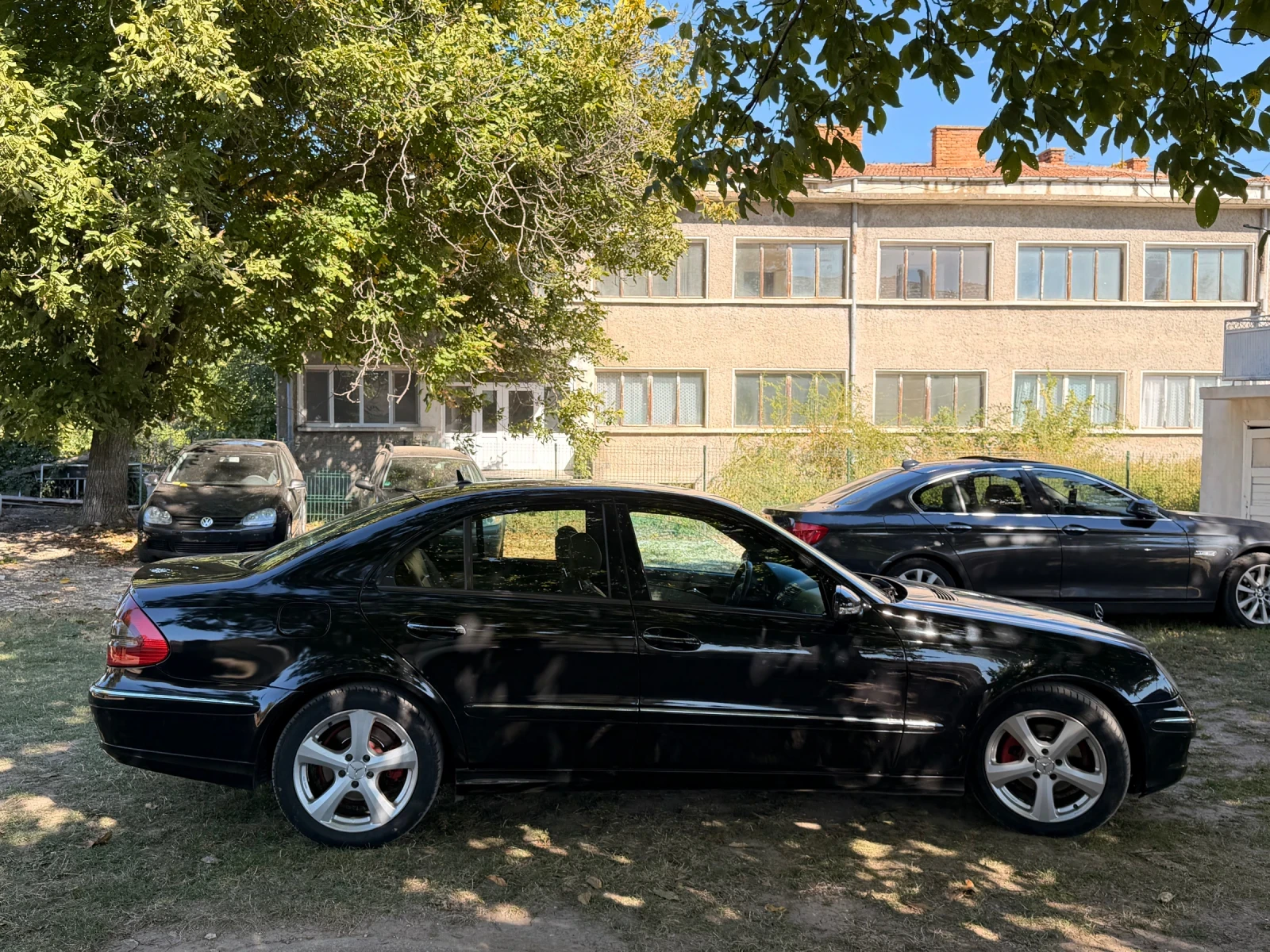 Mercedes-Benz E 280, снимка 8 - Автомобили и джипове - 56457800