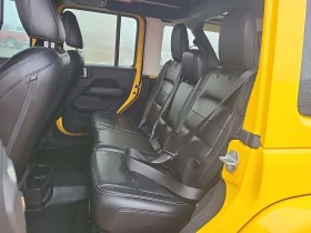 Jeep Wrangler SAHARA /CARFAX/Кожа/Нави/Подгрев, снимка 11