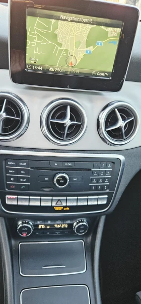 Mercedes-Benz GLA 200 AMG* 4MATIC* PANORAMA* NAVI+ KAMERA* LED* XENON | Mobile.bg � ����� ������ 11