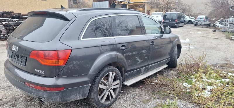 Audi Q7 3.0 тди, снимка 5 - Автомобили и джипове - 48492320