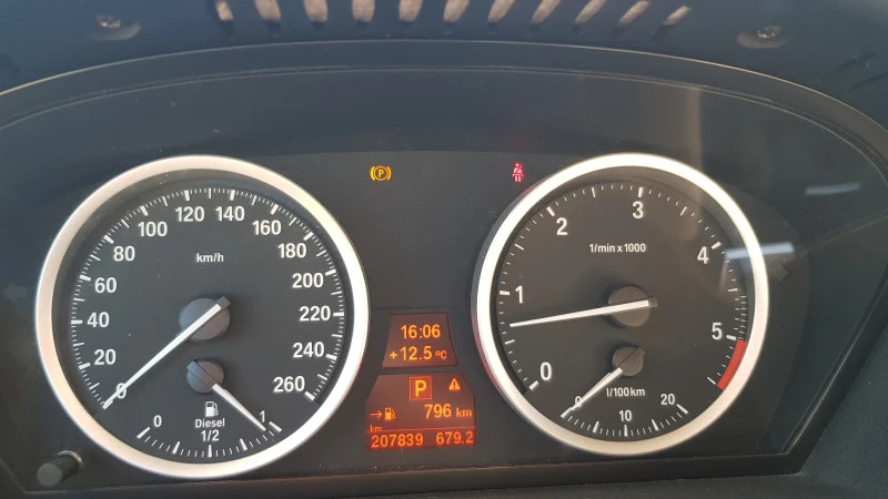 BMW X6, снимка 14 - Автомобили и джипове - 52366294