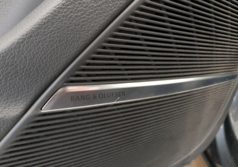 Audi SQ8 4.0 TDI Quattro, снимка 7 - Автомобили и джипове - 52573216