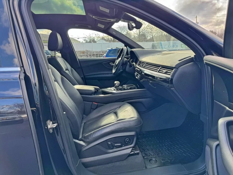 Audi Q7, снимка 11 - Автомобили и джипове - 53262325