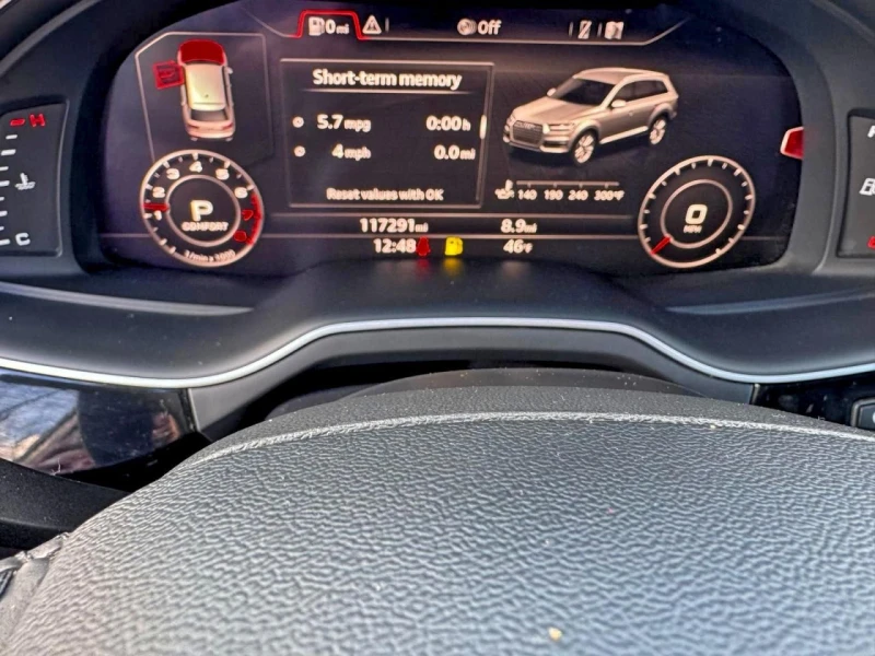 Audi Q7, снимка 7 - Автомобили и джипове - 53262325