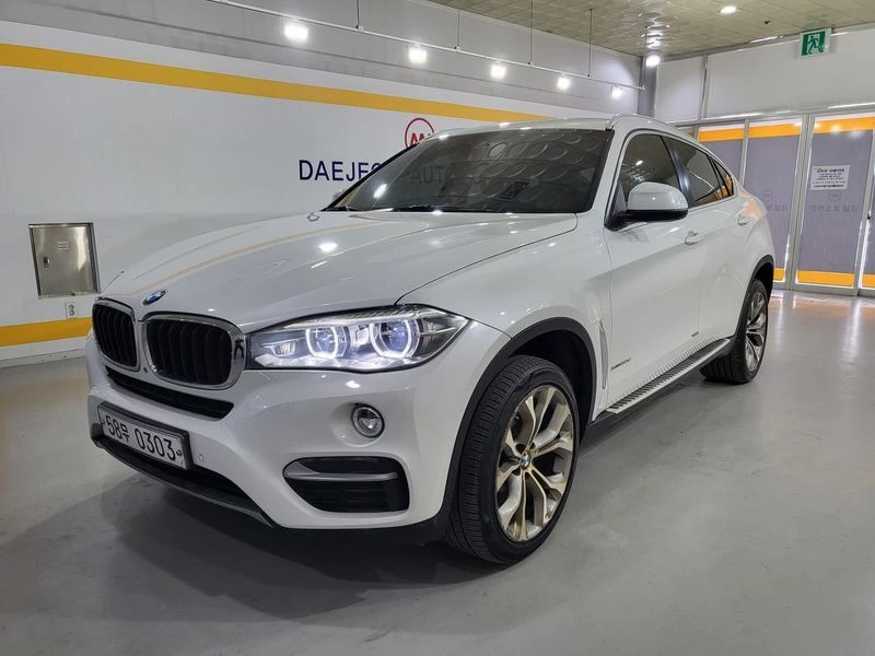 BMW X6 xDrive 30d| 258к.с.