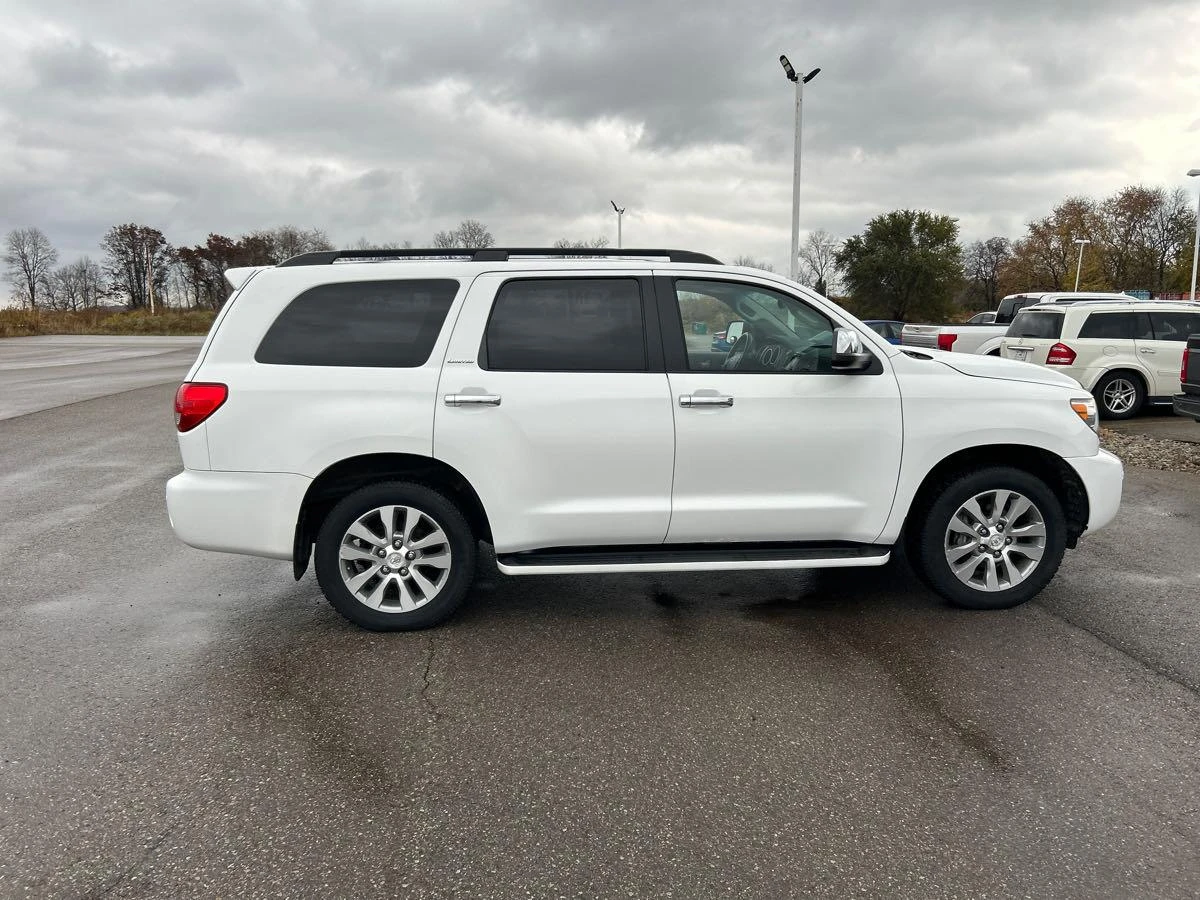 Toyota Sequoia 5.7 Limited - изображение 7