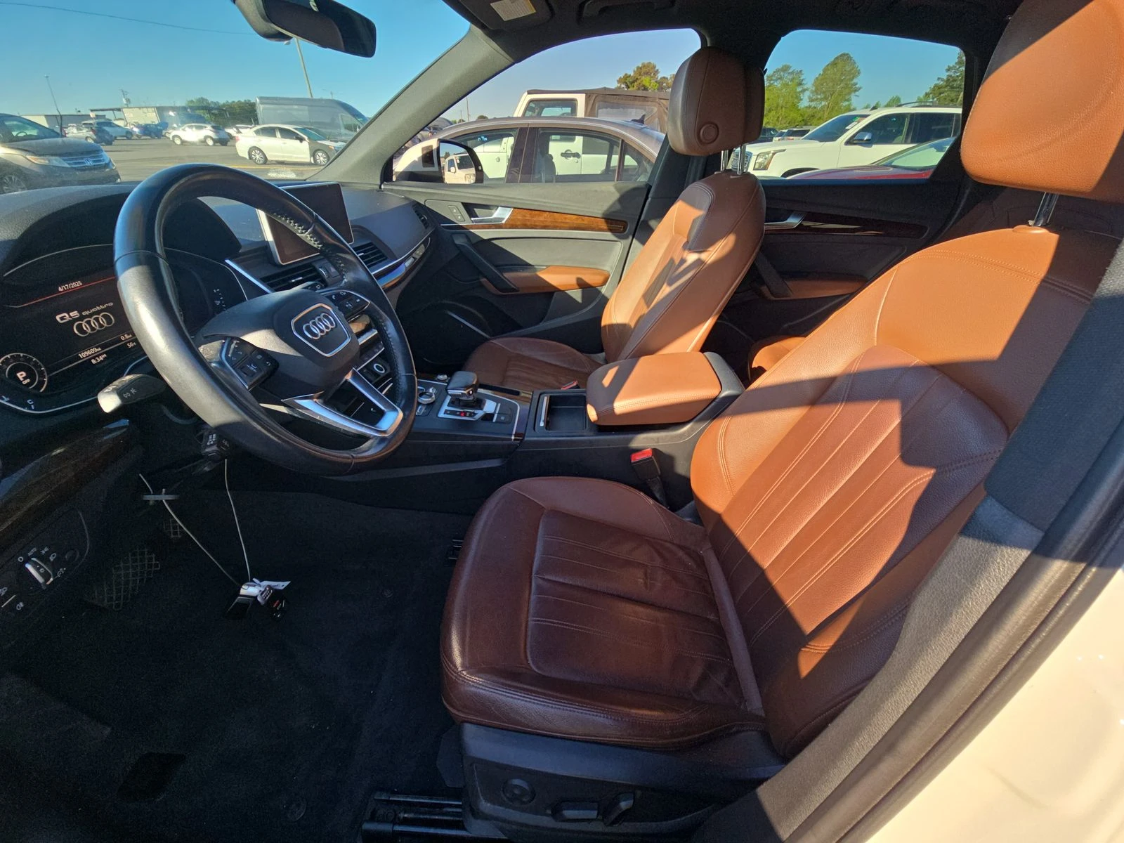 Audi Q5 Premium Plus* Диг.табло* Full LED* 8ZF* Пано*  - изображение 8
