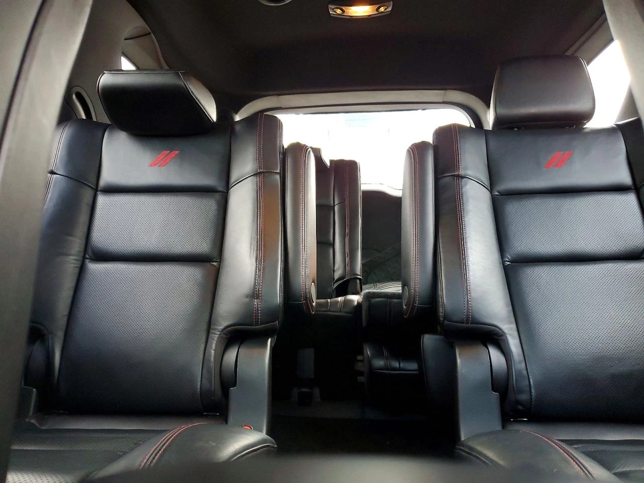 Dodge Durango R/T, снимка 12 - Автомобили и джипове - 53894601