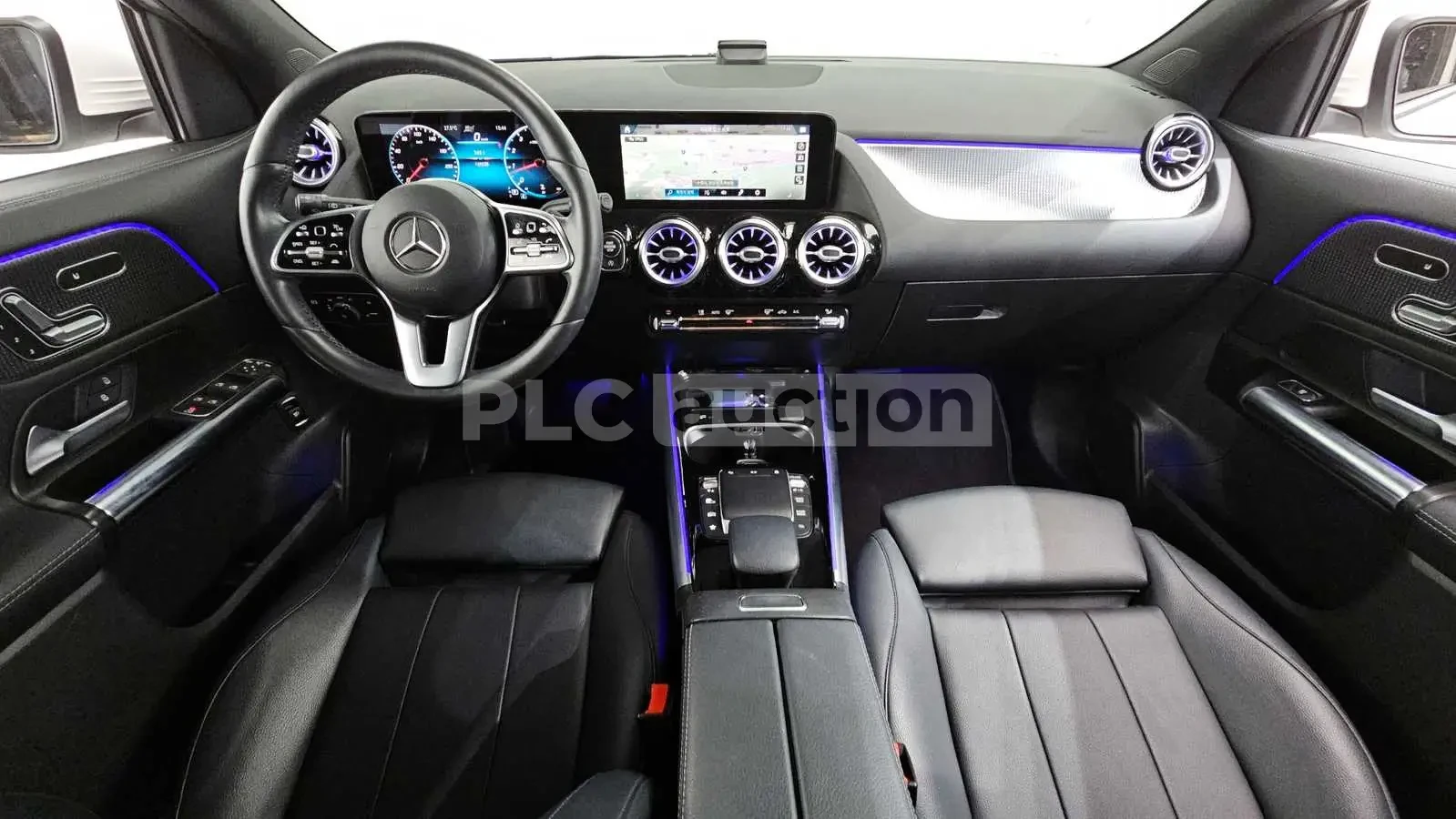 Mercedes-Benz GLA 250 | КАМЕРА| ПОДГРЕВ| DIST| PANO| ВКЛ.ТЕХНОТЕСТ, снимка 5 - Автомобили и джипове - 54956747