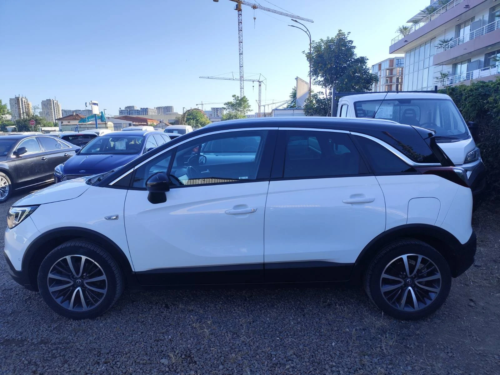 Opel Crossland X 1.2i TP Ultim 110 к.с., снимка 3 - Автомобили и джипове - 55047473