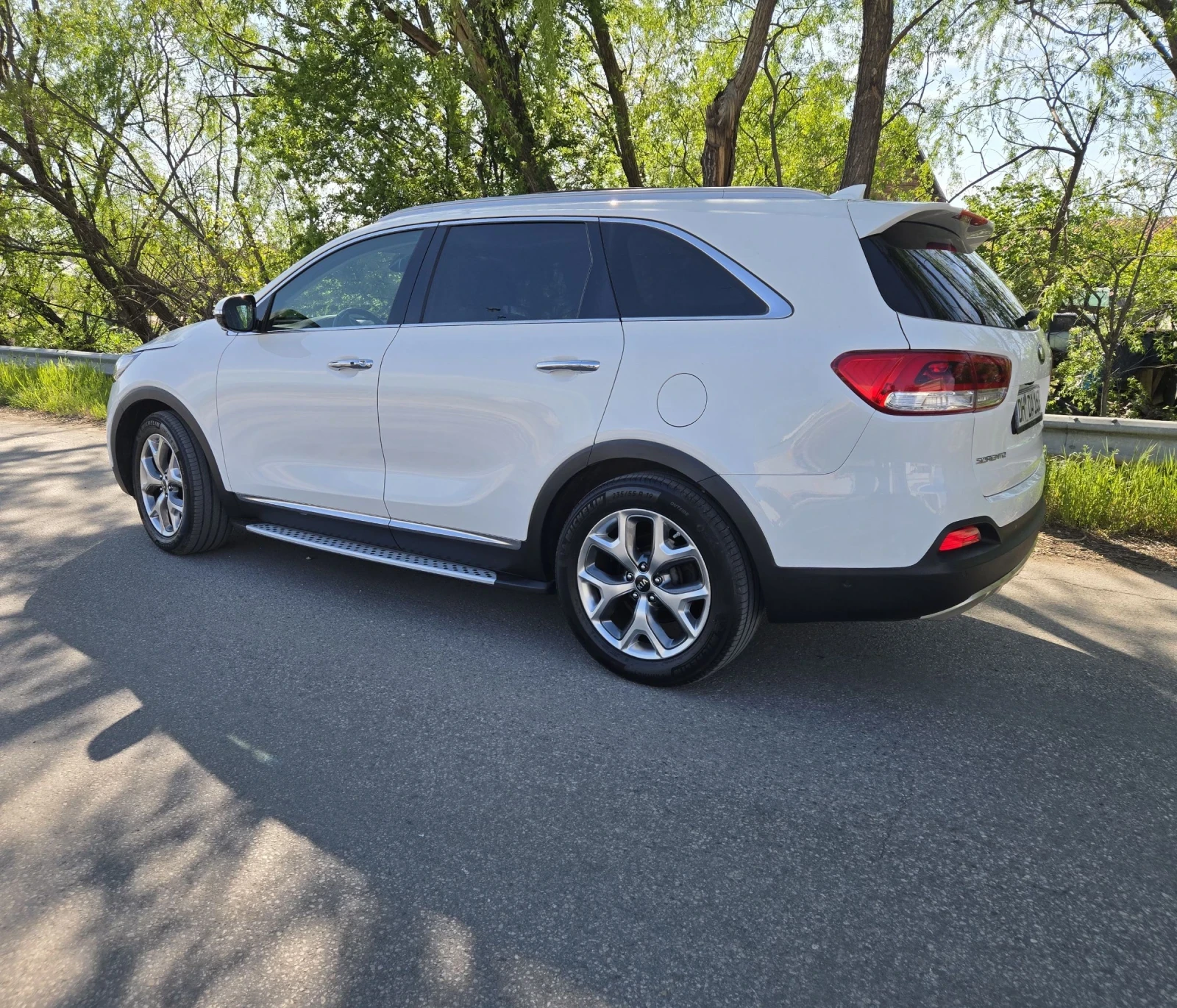 Kia Sorento FULL 2.2CRDI 4x4* ПРЕЗИДЕНТ* FACELIFT WAZE , снимка 4 - Автомобили и джипове - 55248107