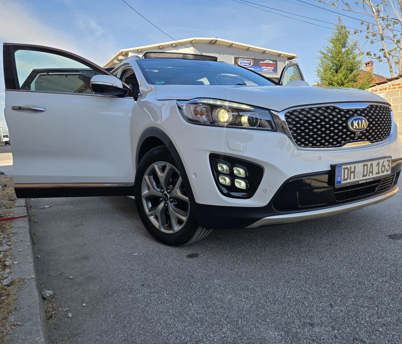 Kia Sorento FULL 2.2CRDI 4x4* ПРЕЗИДЕНТ* FACELIFT WAZE , снимка 7 - Автомобили и джипове - 55248107