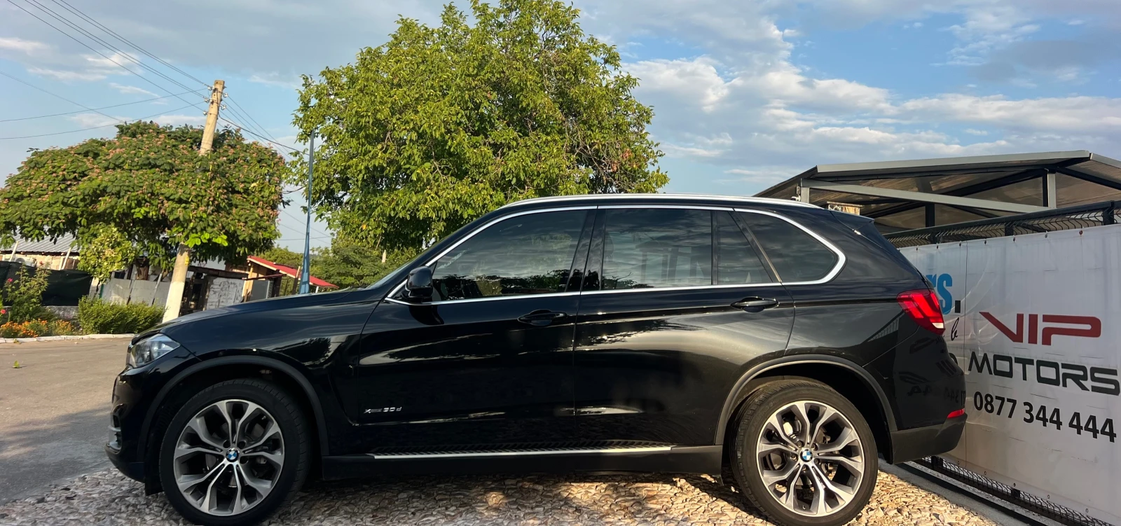 BMW X5 3.0xd FACE/PANORAMA/LASER/CARPLAY/360 KAMERA/FULL, снимка 3 - Автомобили и джипове - 55815243