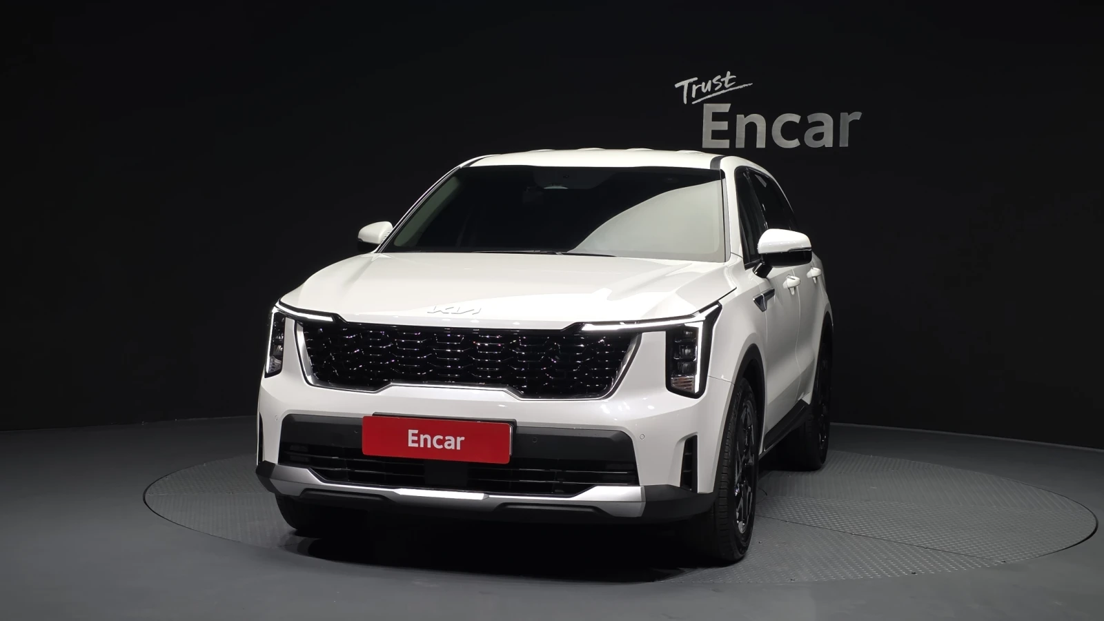 Kia Sorento 2.5* ПОДГРЕВ ВОЛАН* КРАЙНА ЦЕНА, снимка 3 - Автомобили и джипове - 56025443